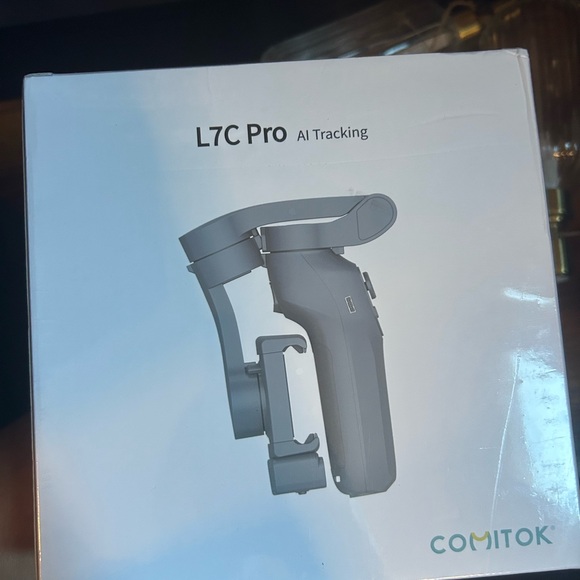 L7C Pro AI Tracking Smartphone Gimbal - Picture 2 of 2